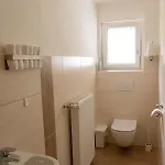 Haus Alpenrose Pensionat 5*