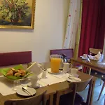 Pensionat Haus Alpenrose Obertraun