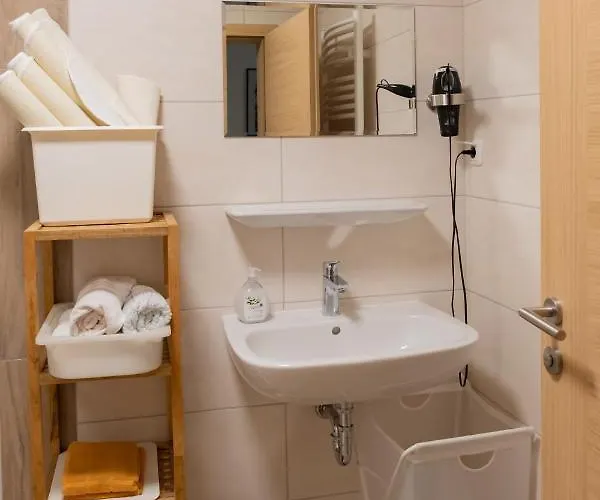 Guest house Haus Alpenrose 5*