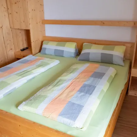 Haus Alpenrose Gæstehus