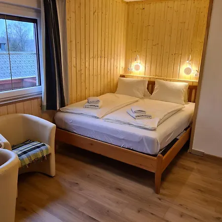 Haus Alpenrose Gæstehus 5*